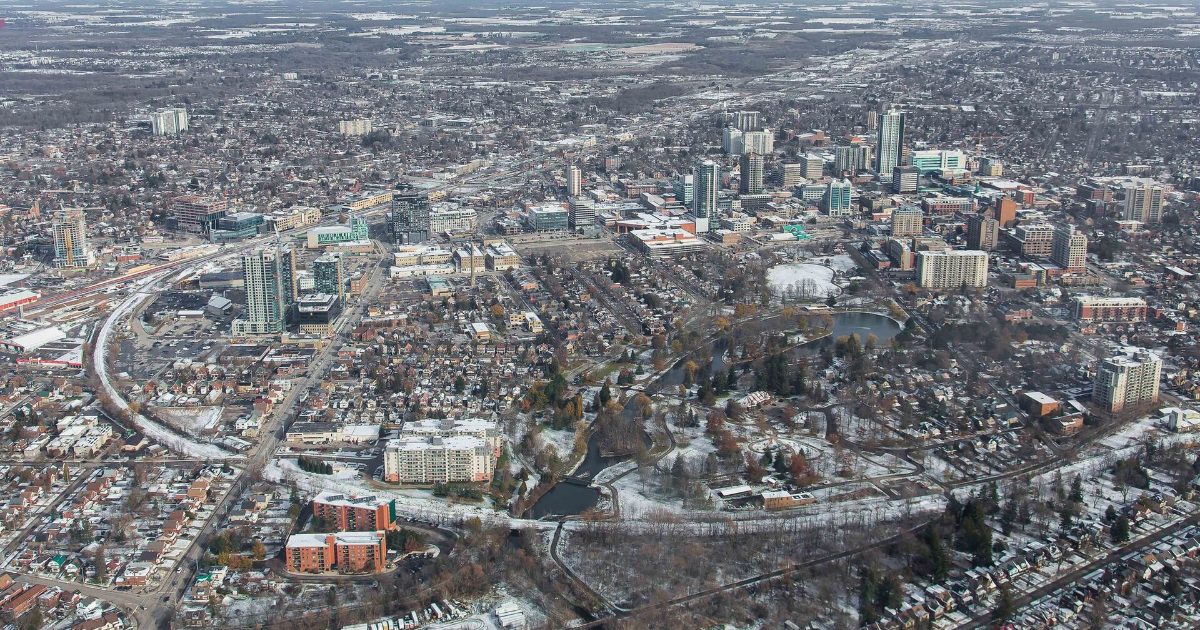 Ilustración del artículo El Comprobante de Fondos para el Study Permit Sube a $23,448 Desde el 1 de Septiembre de 2026 — ImmigraCan, guía de inmigración a Canadá